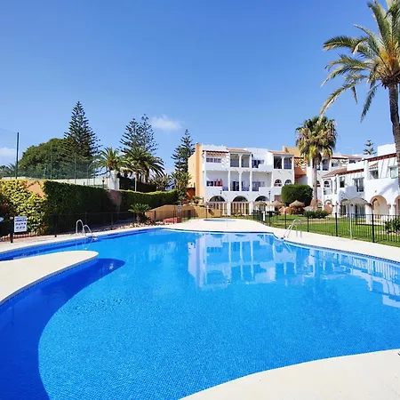 Ap396 - Playazo Nerja