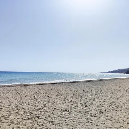 Ap396 - Playazo Nerja