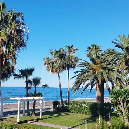Ap396 - Playazo Nerja